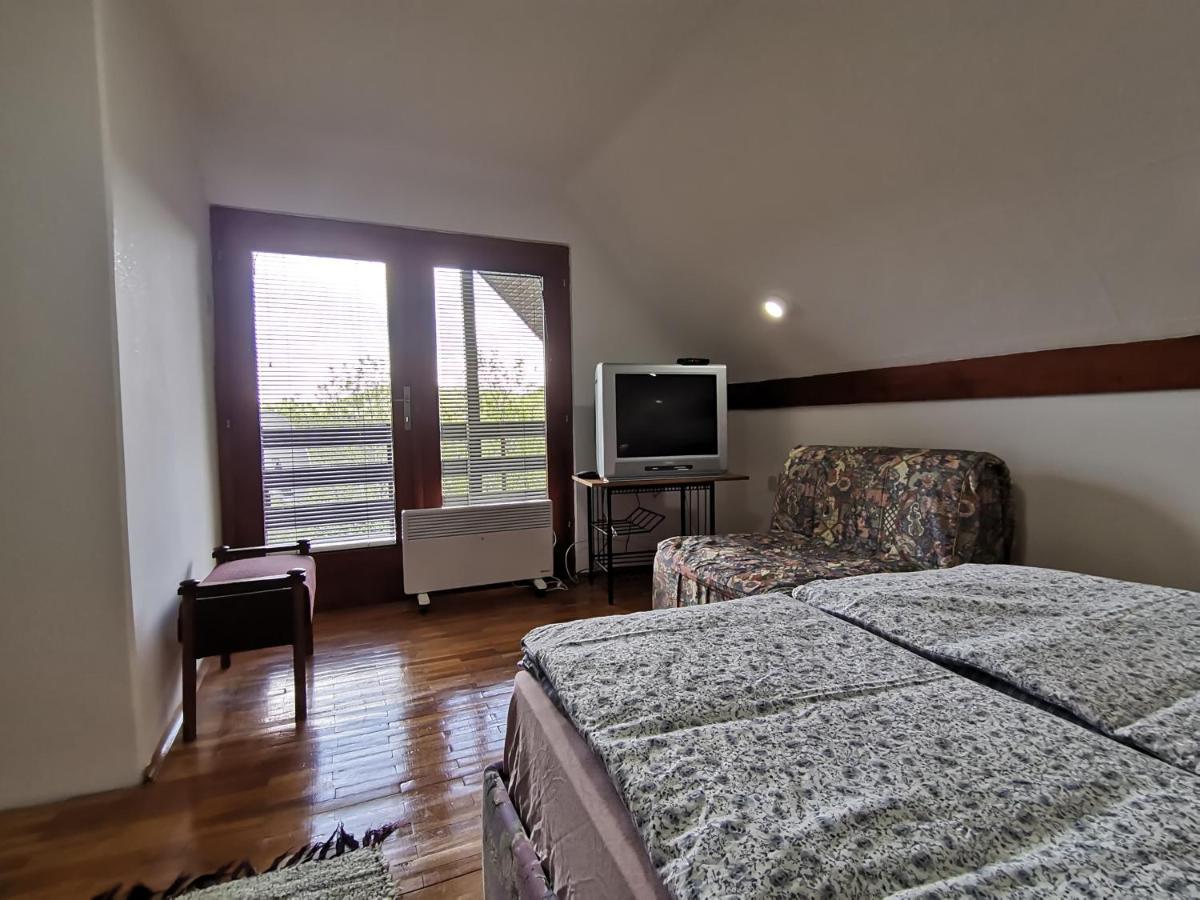 Srdica Kuca Casa vacanze Trnava (Cajetina)